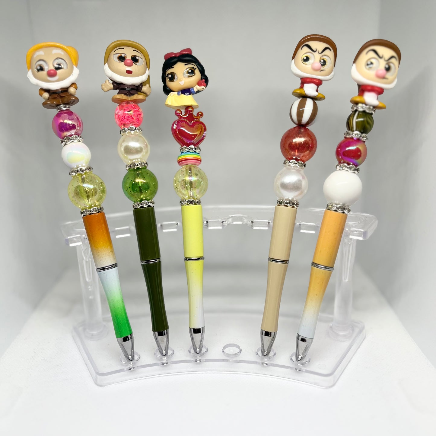 Snow White Doorable Beaded Pen