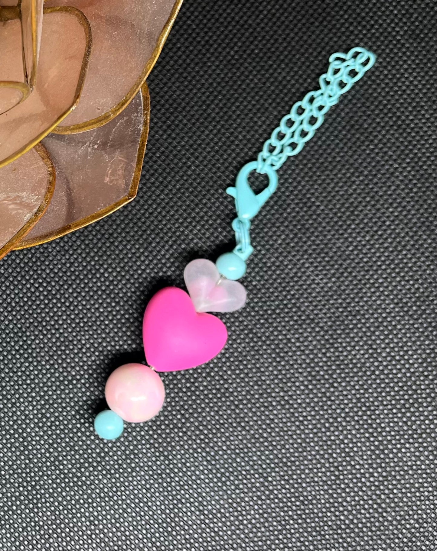 Pink Heart Beaded Tumbler Charm