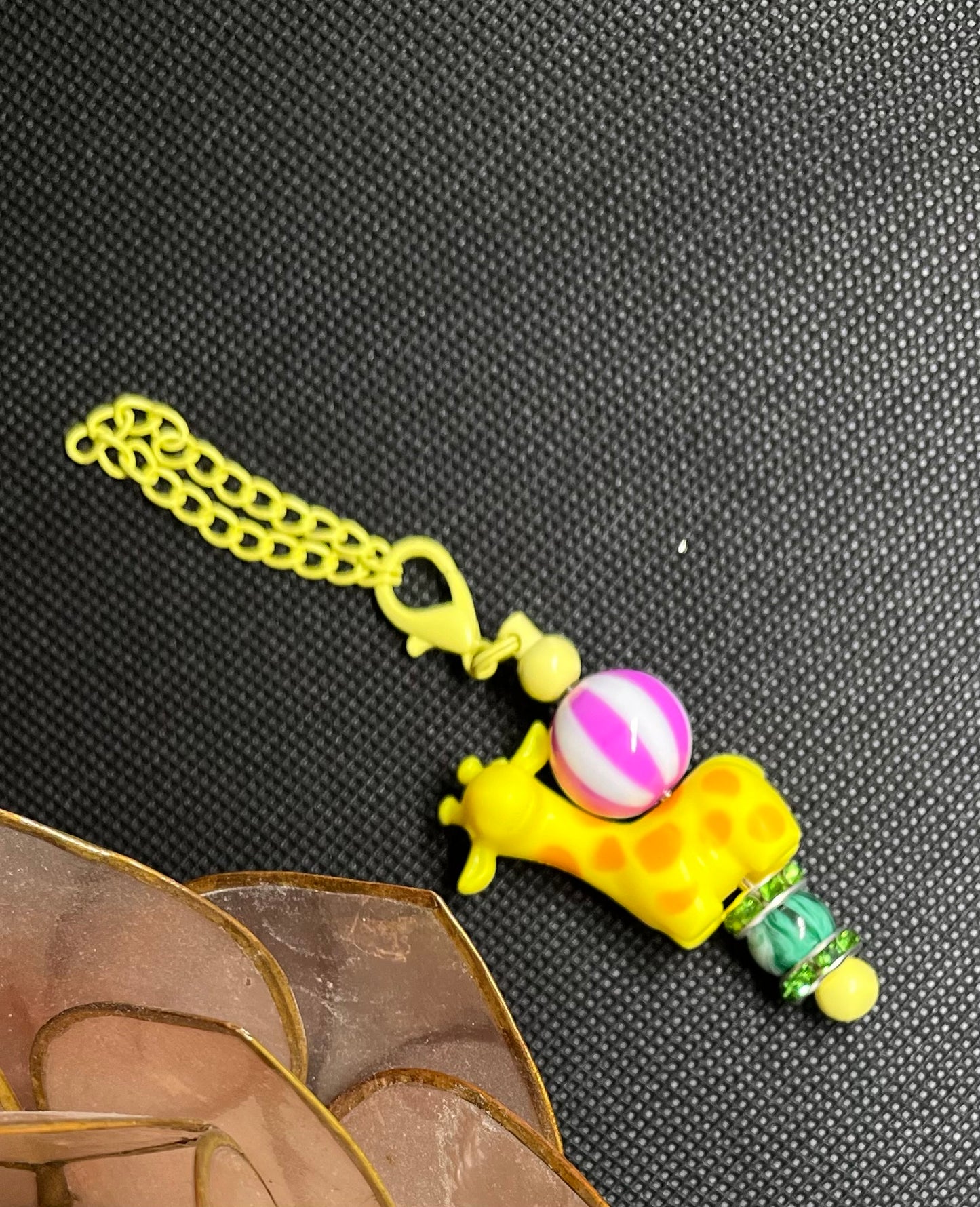 Giraffe Beaded Tumbler Charm