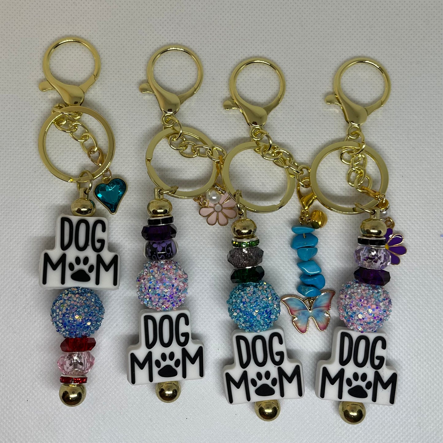 White Dog Mom Beaded Keychan